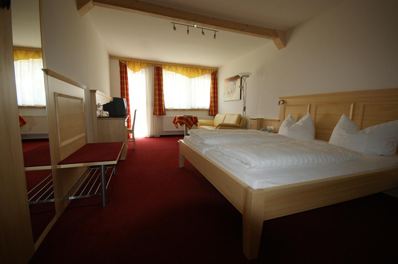 Hotel Beinbauer Buchlberg Bagian luar foto